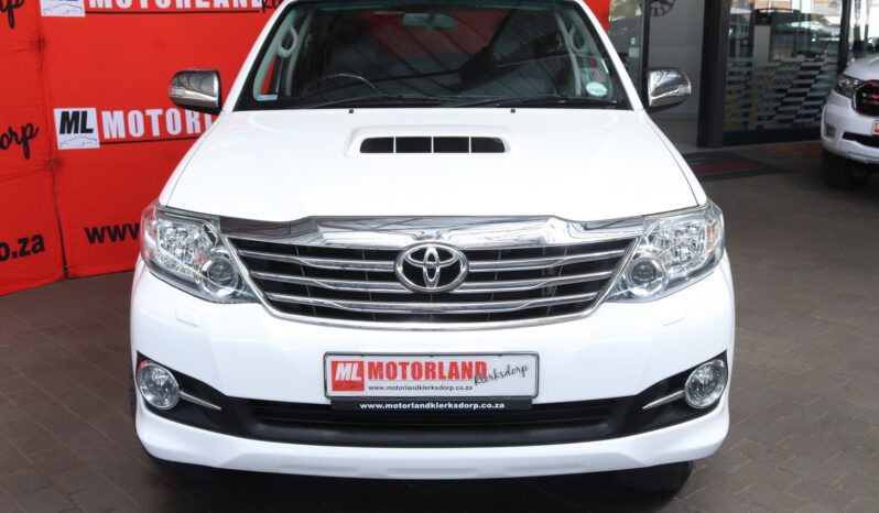 2015 Toyota Fortuner 3.0 D4-D R/B A/T full