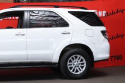 2015 Toyota Fortuner 3.0 D4-D R/B A/T full