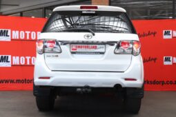 2015 Toyota Fortuner 3.0 D4-D R/B A/T full