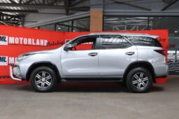 2017 Toyota Fortuner 2.4 GD-6 RB Auto full