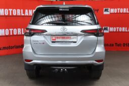 2017 Toyota Fortuner 2.4 GD-6 RB Auto full