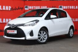 2014 Toyota Yaris 1.3 XS 5DR full