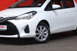 2014 Toyota Yaris 1.3 XS 5DR full