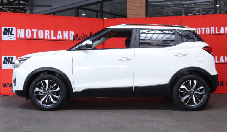 2020 Mahindra XUV 300 1.5D (M) full