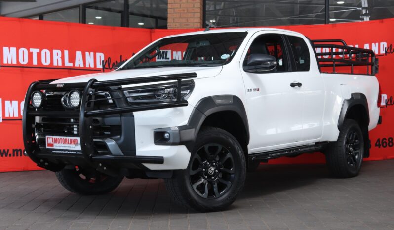 2023 Toyota Hilux 2.8 GD-6 RB Legend 4×4 E/Cab Auto full