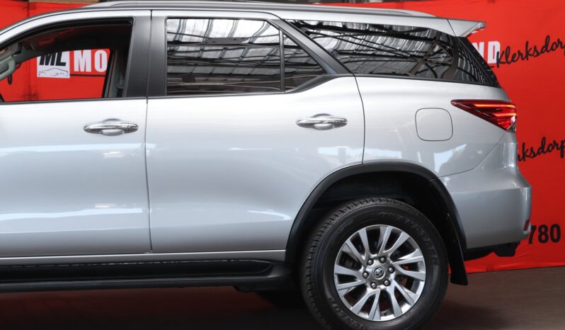 2017 Toyota Fortuner 2.8 GD-6 RB Auto full